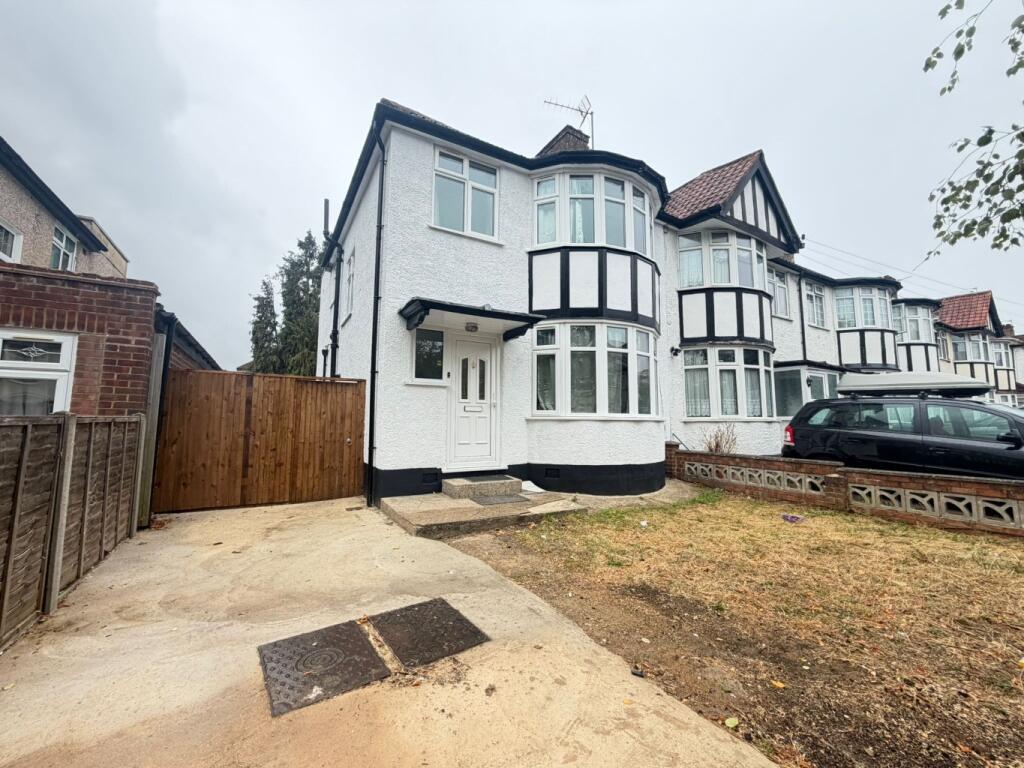House in London - View 5