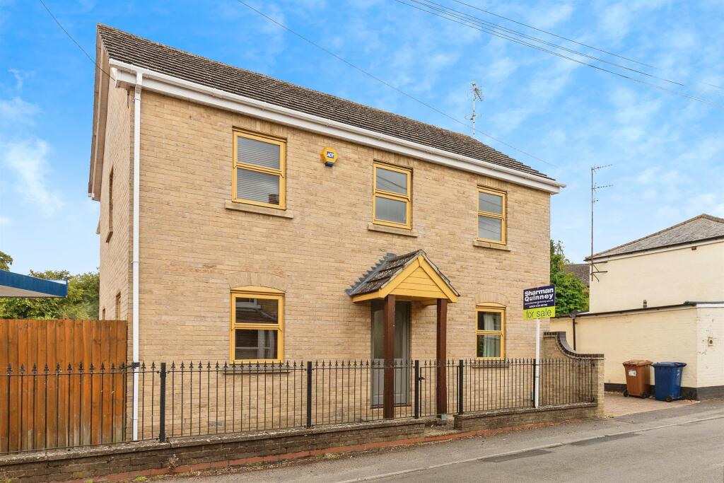 Main image of property: Church Street, March