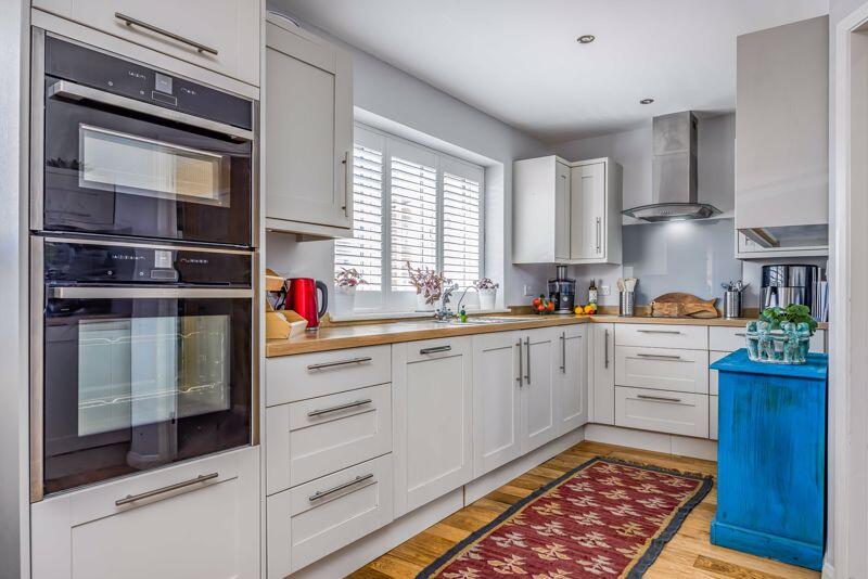 House in Havant, Emsworth - View 2