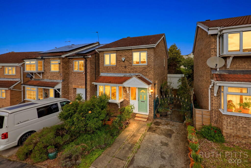 Main image of property: Vicarage Gardens, Featherstone, WF7