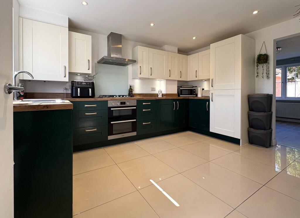 House in Exeter - View 4