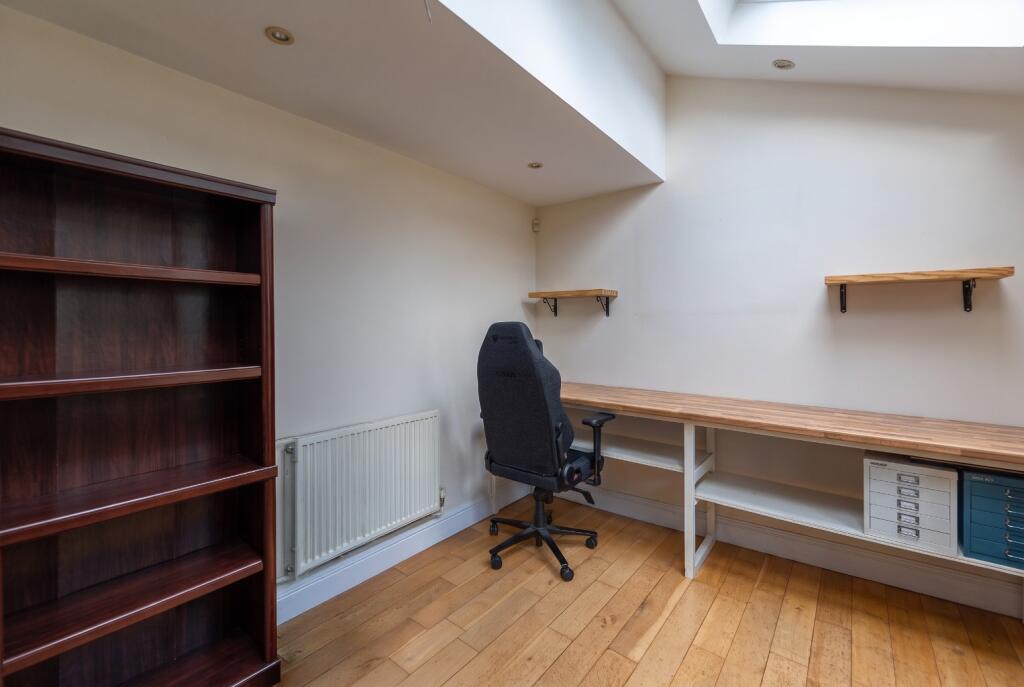 House in Little Staughton - View 5