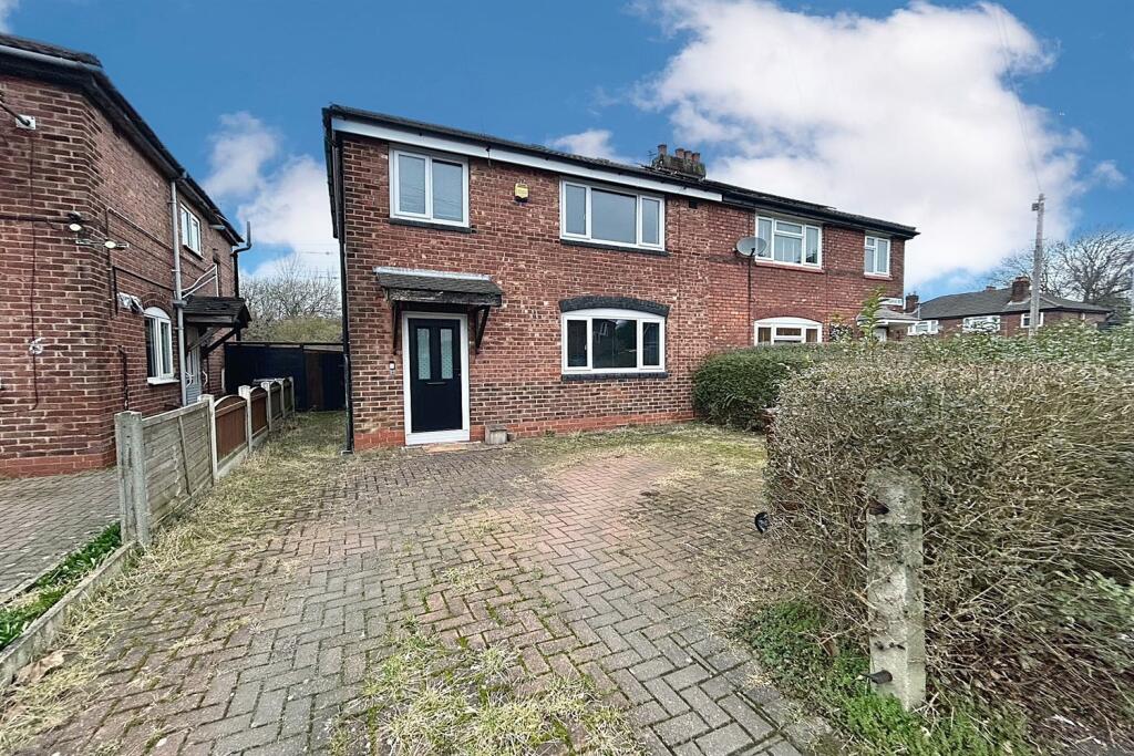 Main image of property: Southbank Road, Burnage