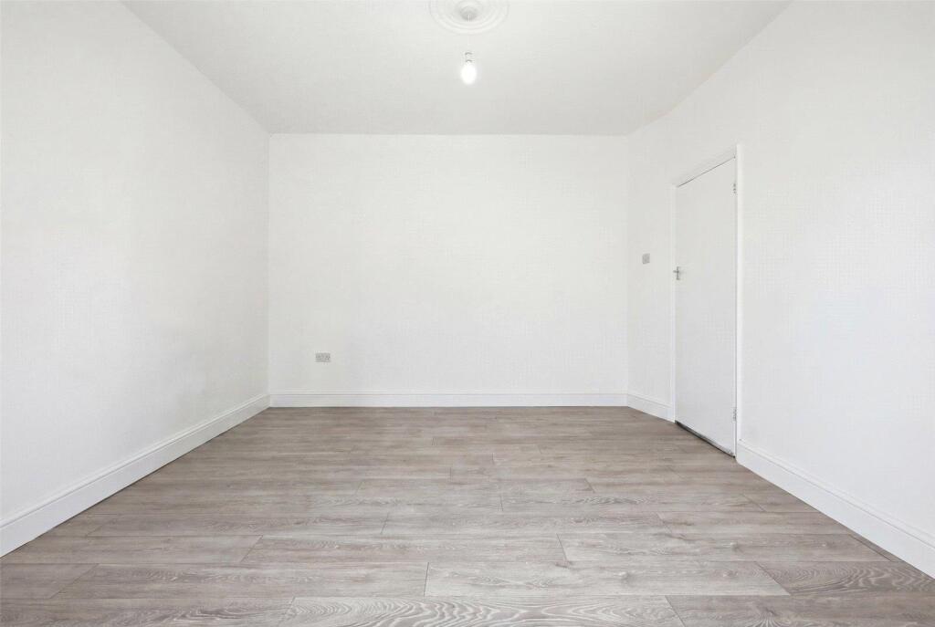 House in Ilford - View 5