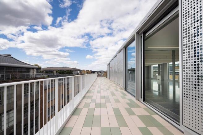 5th Floor Private Terrace