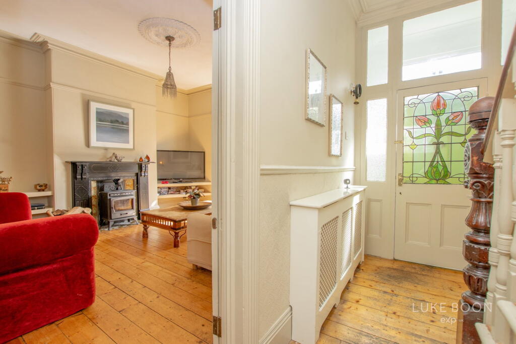 House in Plymouth - View 4