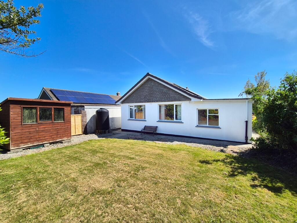 Barton Close, Helston photo 3