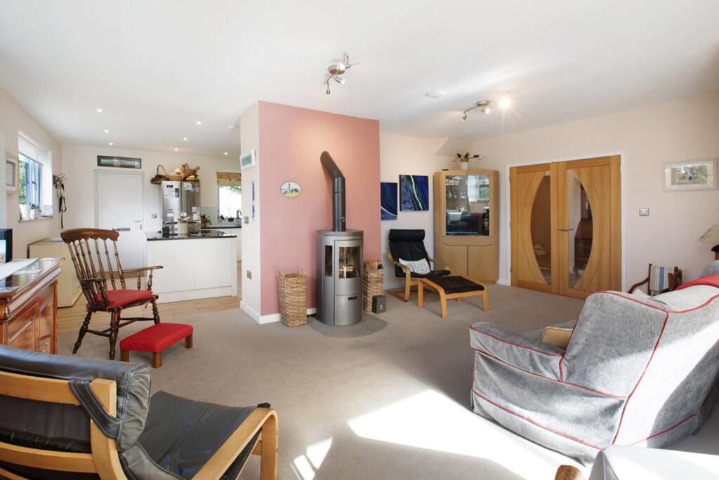 House in Exeter - View 3