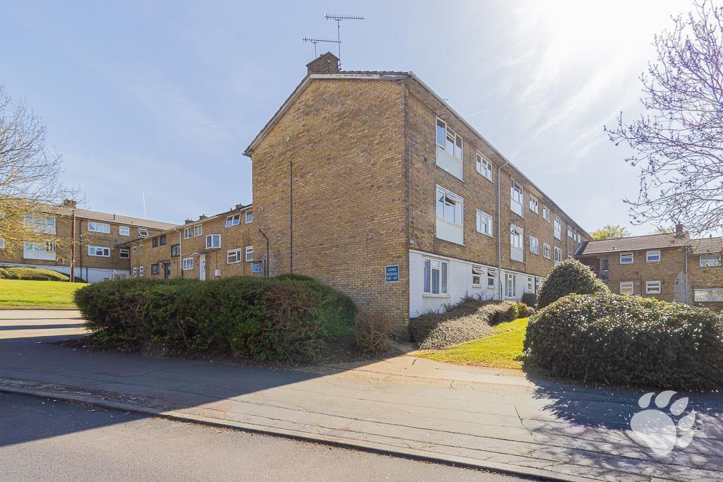 Main image of property: Long Riding, Basildon, SS14