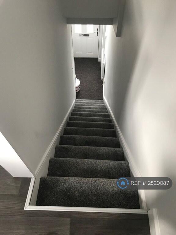 Additional image 5 of Scholes, Cleckheaton, BD19