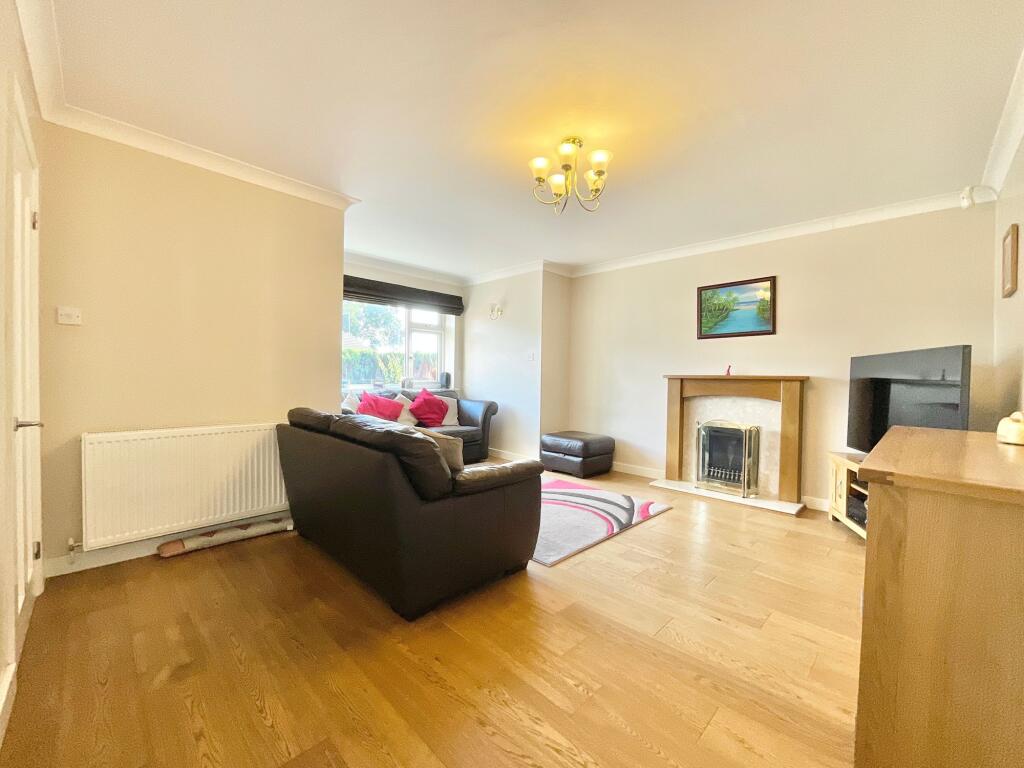 House in Stoke-on-Trent - View 3