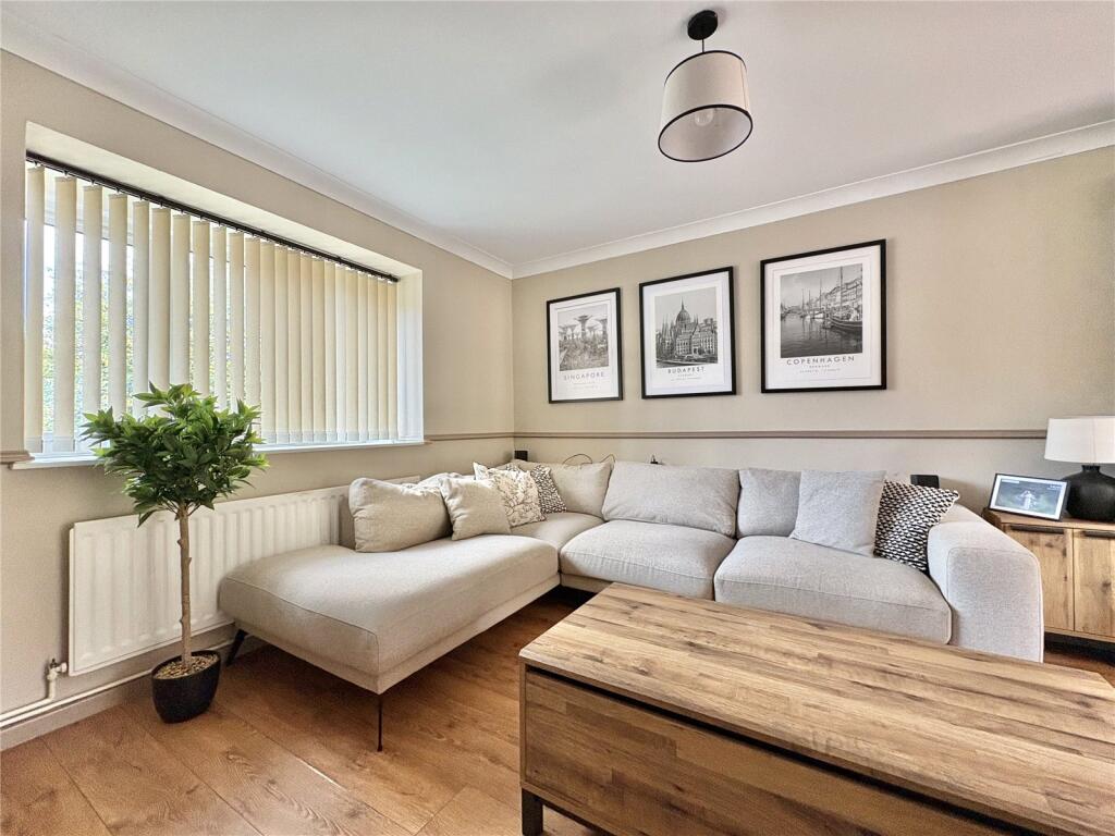 House in Blandford Forum - View 4