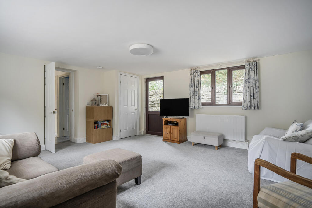 Westerleigh Road, Bristol, BS16 - View 4