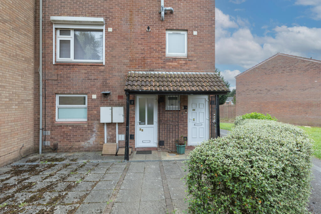 Main image of property: Mossgate, Leicester, LE3