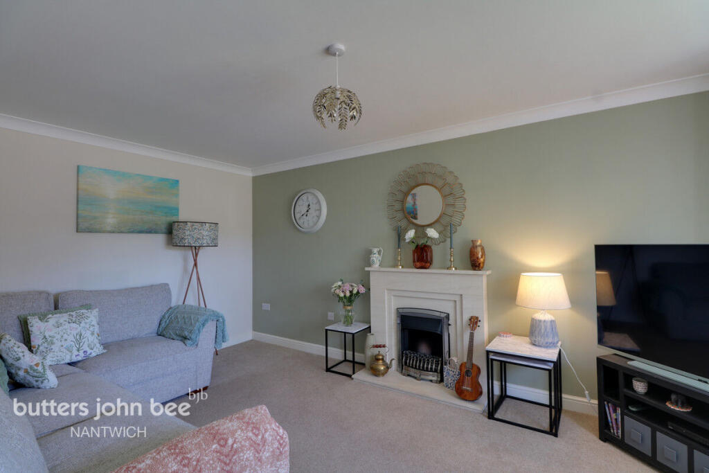 House in Willaston - View 2