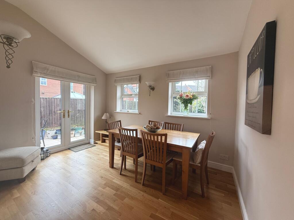 House in Nottingham, Toton - More