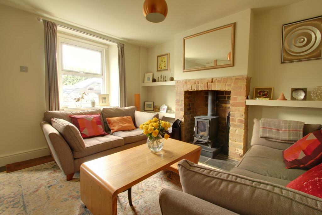 Steeds Terrace, Benter, BA3 photo 3