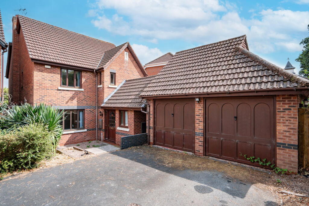 Main image of property: Amos Gardens, Worcester, Worcestershire, WR4