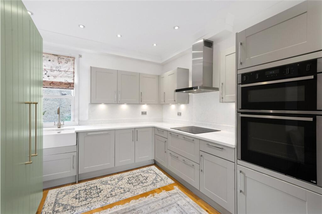 Apartment in London - View 2