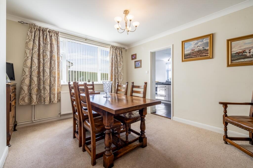 House in Boston, Frampton - More
