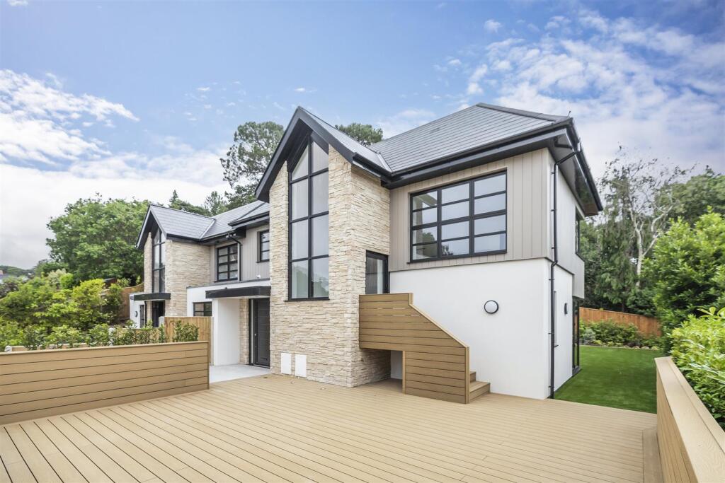 Main image of property: Elgin Road, Lilliput