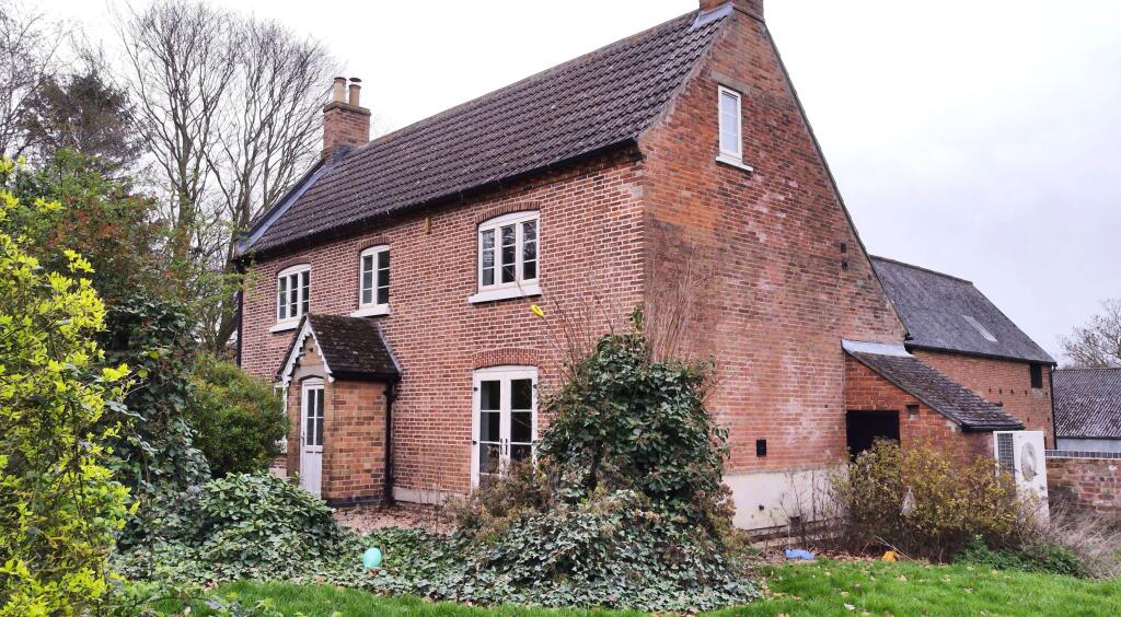 Main image of property: Chapel Lane,, Bingham, NG13