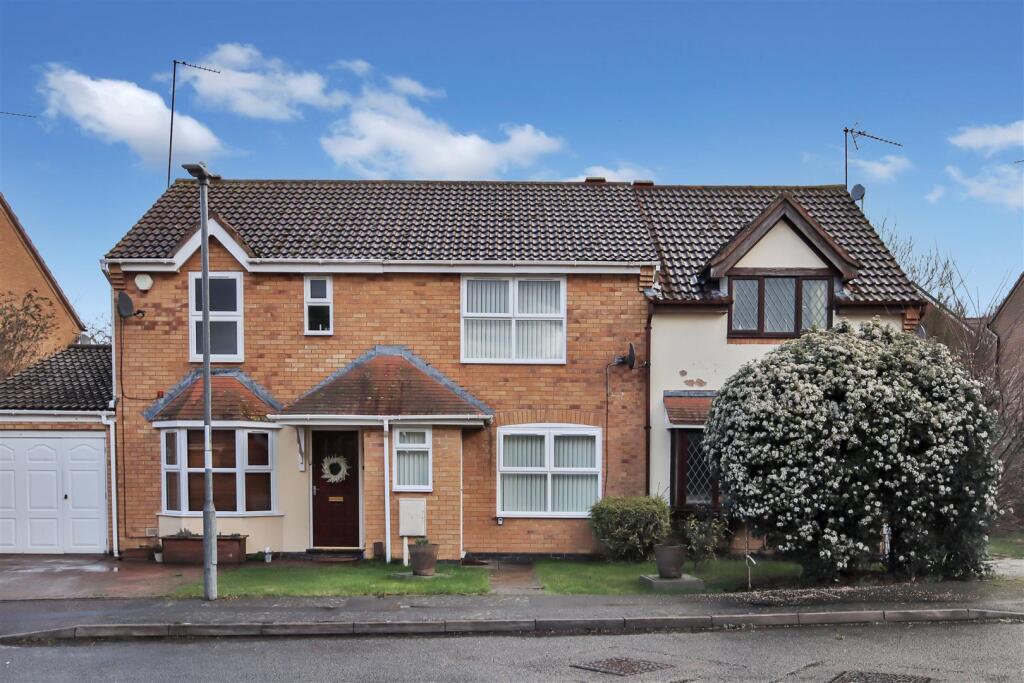 Main image of property: Pevensey Close, Rushden