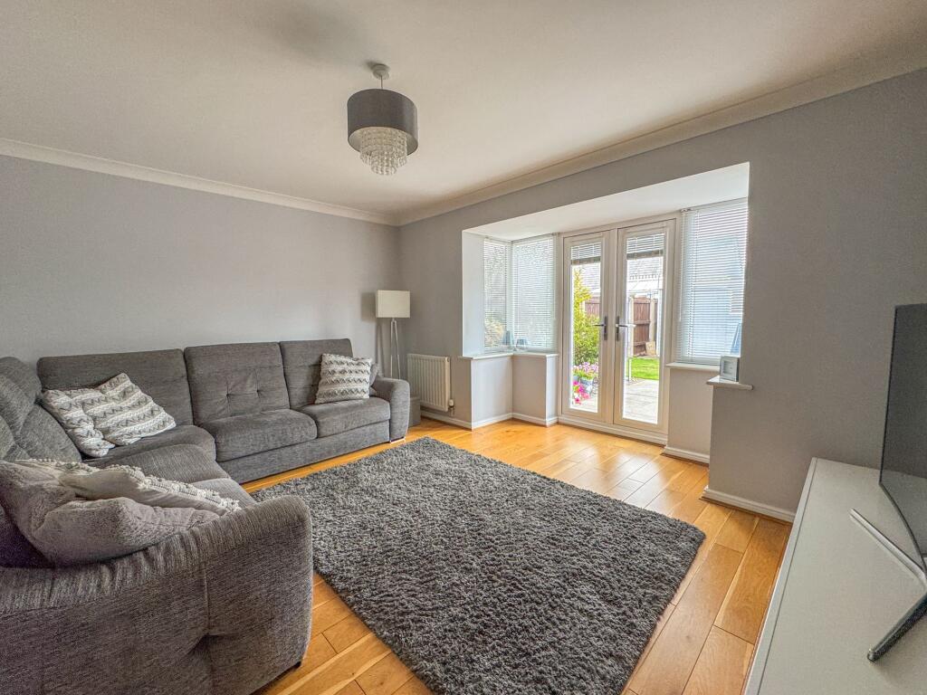 St. Declan Close, Nuneaton, CV10 photo 2