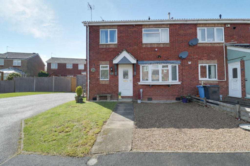 Main image of property: Laurel Close, Gainsborough, DN21