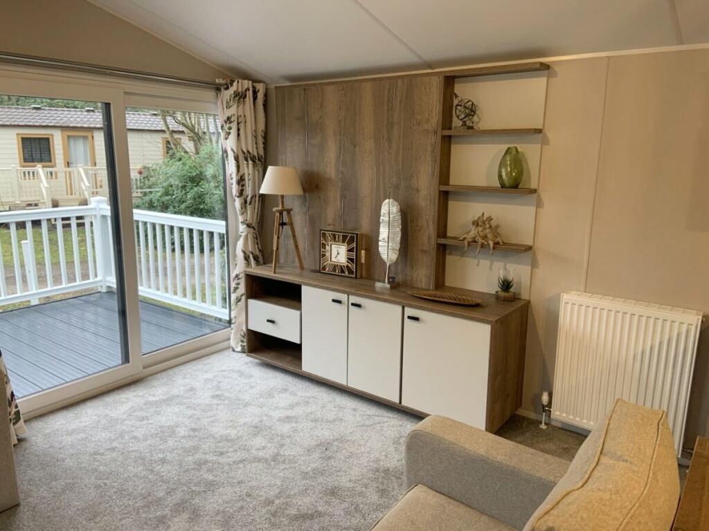 Merrylees, Spital Road, Staxton, Scarborough, YO12 photo 4