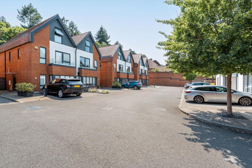 House in Guildford - More