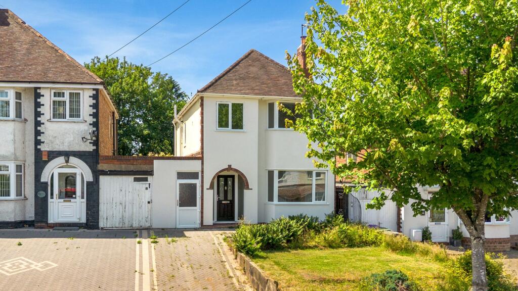 Main image of property: Hollybush Lane, Penn, Wolverhampton, WV4