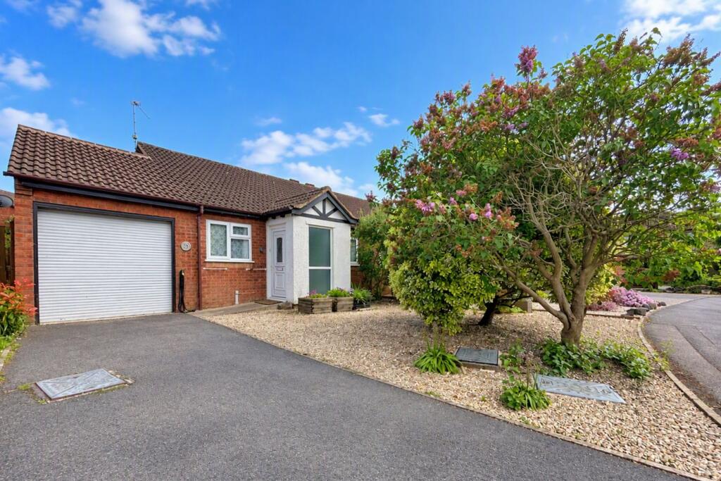 Main image of property: Larkspur Close, Thornbury, BS35