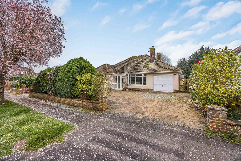 Main image of property: Nore Crescent, Emsworth