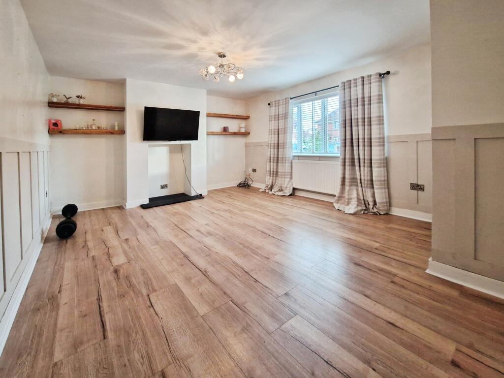Norfolk Grove, Bircotes, Doncaster, DN11 photo 4
