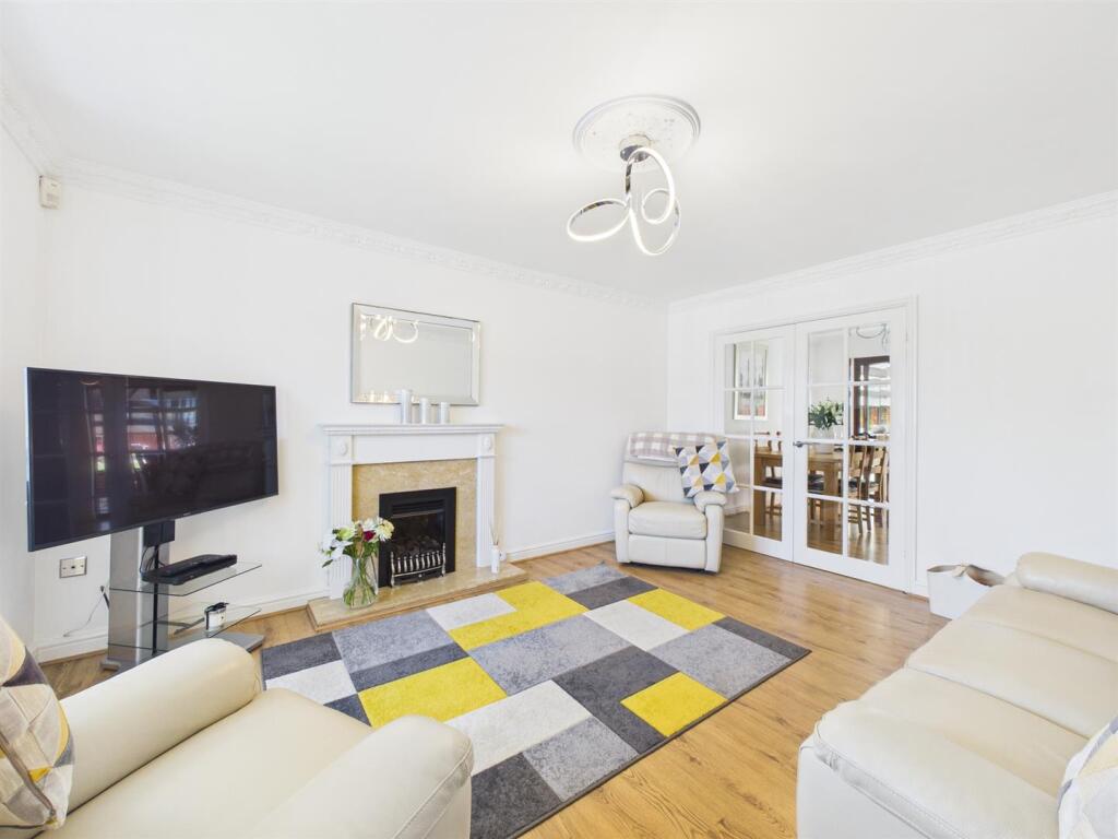 House in Derby, Oakwood - View 2