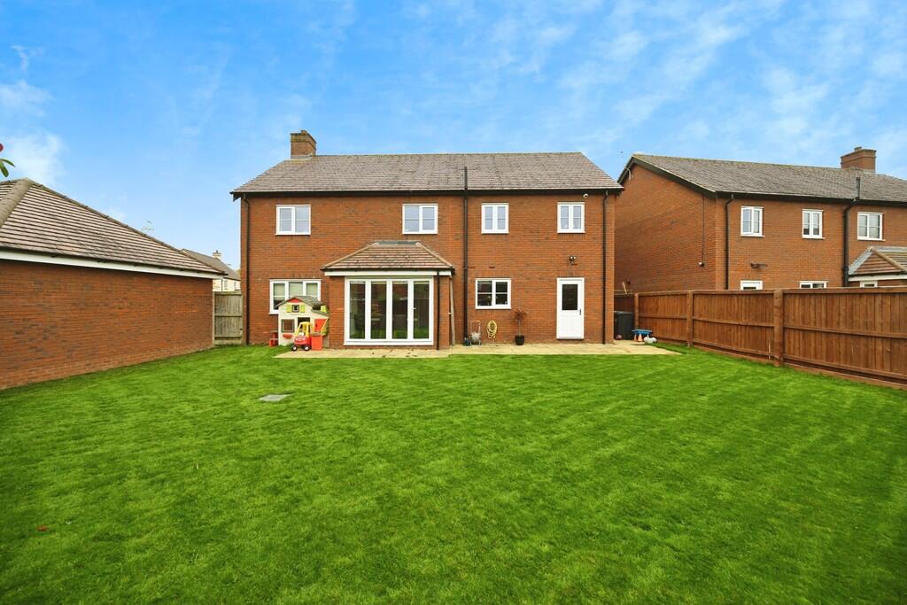 Boughton Close, Dunchurch photo 2