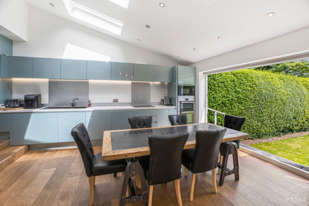 House in Sutton Coldfield, Maney - More