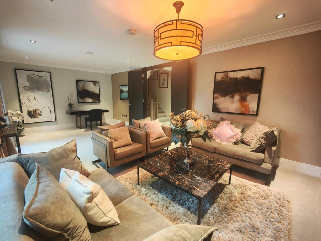 4-bed terraced on Egerton Drive, Isleworth, TW7, £2,000,000