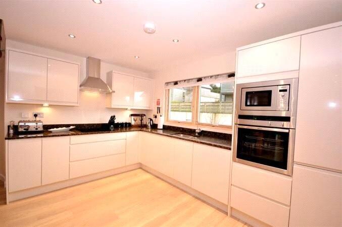 The Bay, Talland, PL13 photo 2