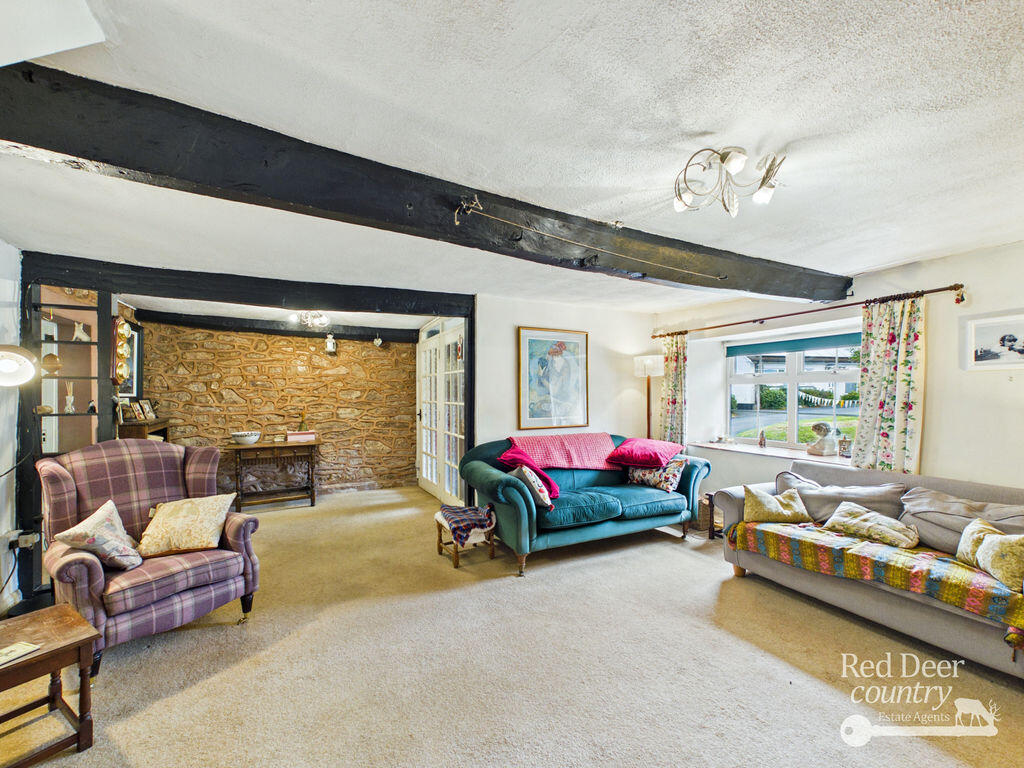 House in Taunton - View 4