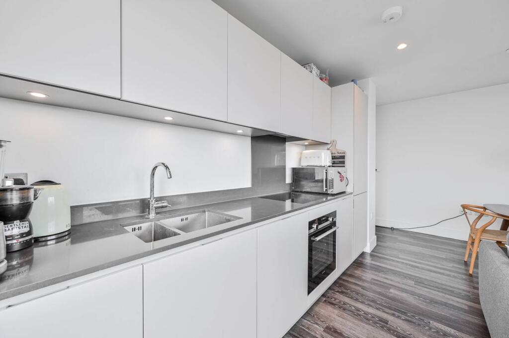 Main image of property: Moulding Lane, New Cross, LONDON, SE14