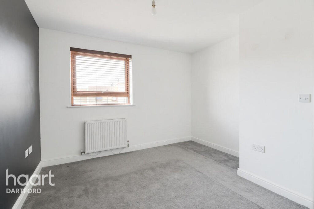 Main image of property: Evelyn Walk, Greenhithe