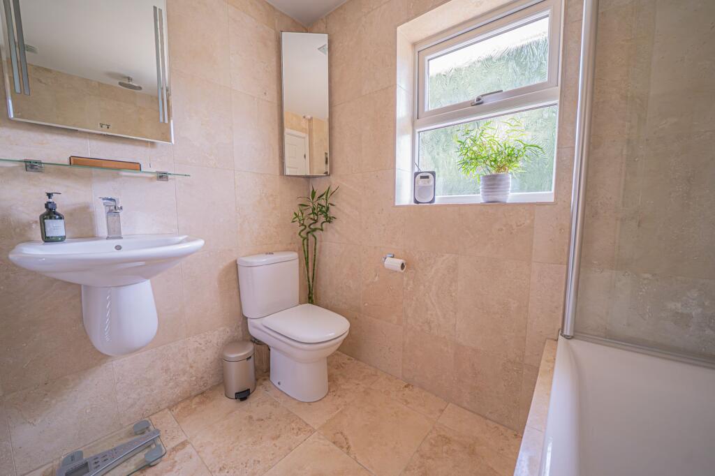 Additional image 19 of Chadworth Avenue, Dorridge, B93