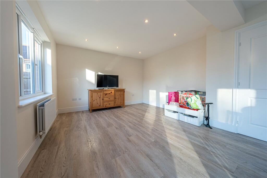 Additional image 8 of Hopton Close, Amington, Tamworth, Staffordshire, B77