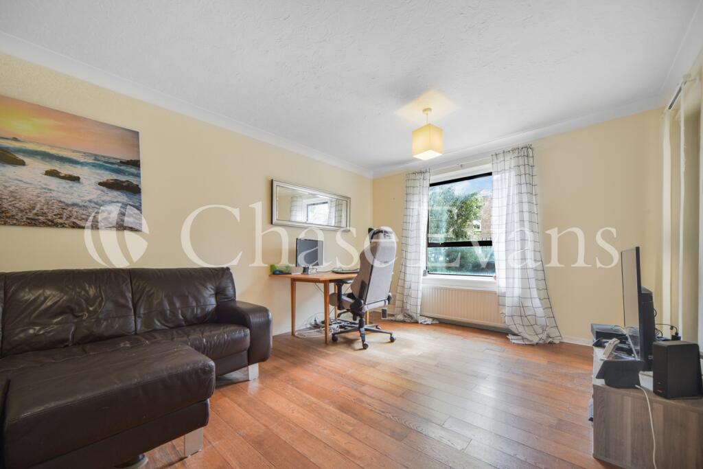 Apartment in London - View 4