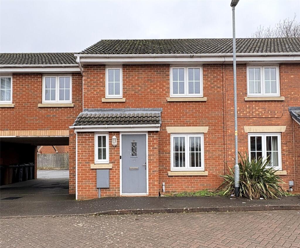 Main image of property: Arvina Close, North Hykeham, Lincoln, Lincolnshire, LN6
