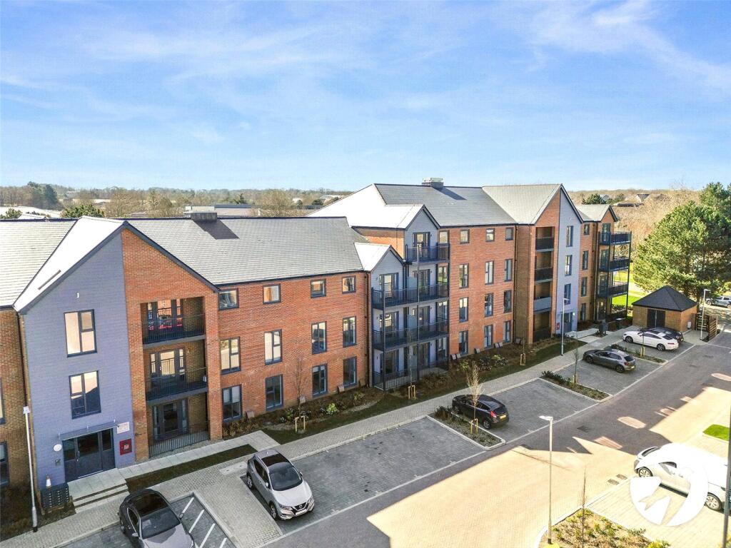 Main image of property: Batesford Close, Kings Hill, West Malling, Kent, ME19