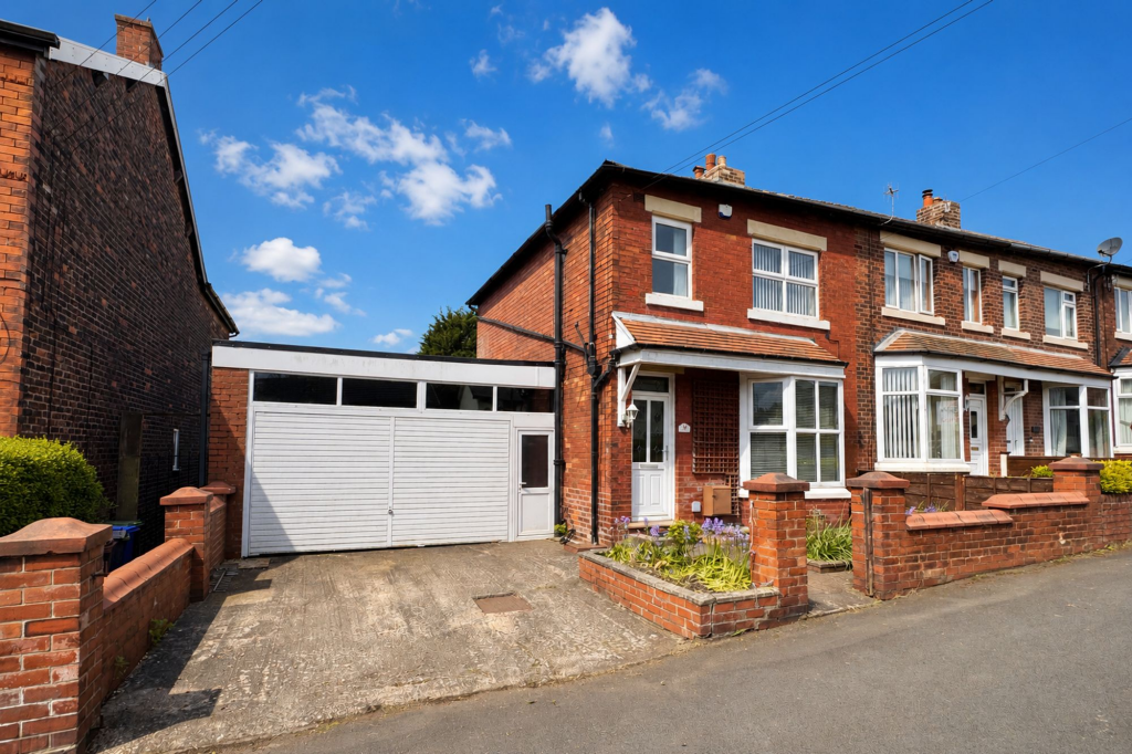 Main image of property: Taylor Street, Hollingworth, SK14