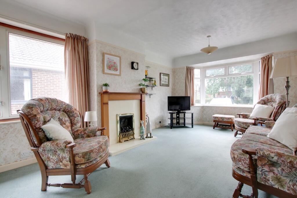 House in Fareham, Hill Park - View 2